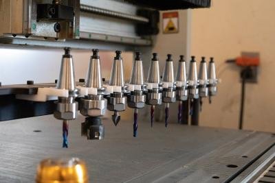 CNC Machine with Automatic Tool Changer