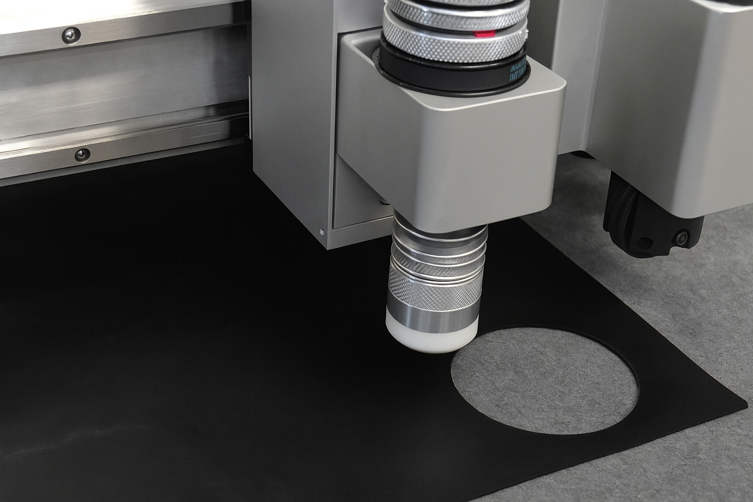 What is the Process of CNC Machining Rubber?